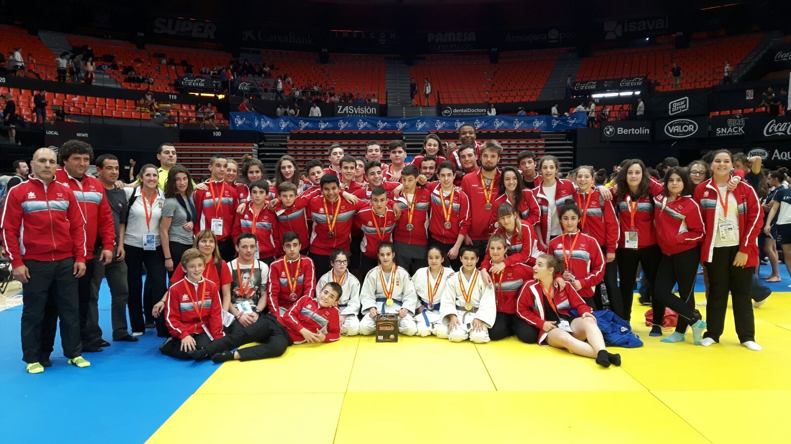 10 Medallas para los Navarros en el Campeonato de Espa&ntilde;a de Judo Infantil y Cadete_Valencia 06-05-17. Resultados. Fotos.